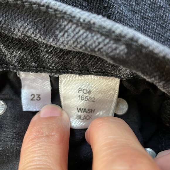 NWOT. Reformation Cynthia High Rise Straight Leg Organic Cotton Jeans Women’s-23 - Picture 8 of 16